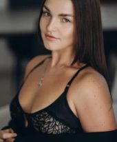 Maryam +971529750305